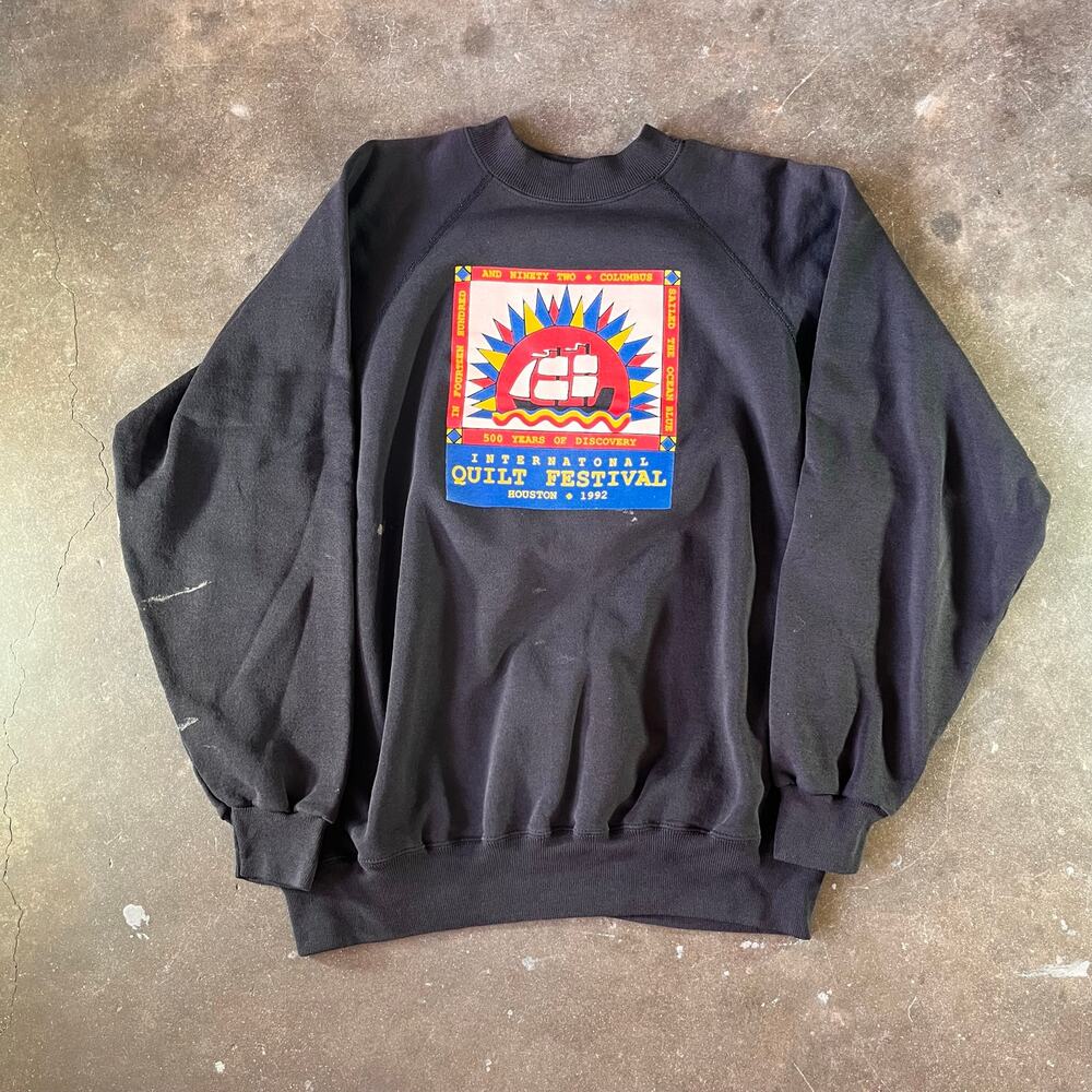 Vintage 1992 quilt festival Houston black crewneck sweater stained size large